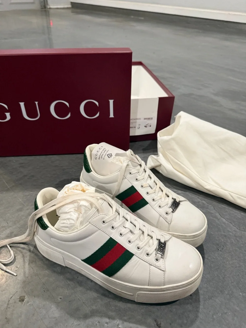 Gucci White Leather Low-Top with Green & Red Stripe Gucci Ace platform sneaker - Picture 1 of 10